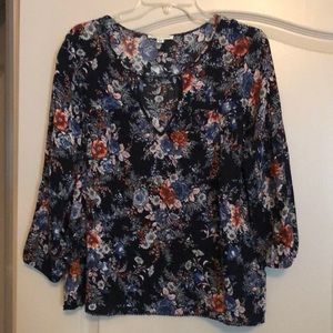 AE floral top